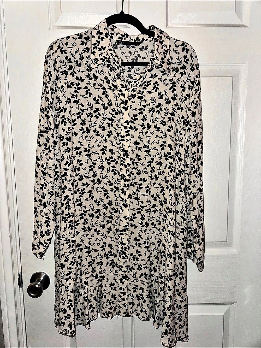 Zara Floral Mini Dress Size Medium Like New